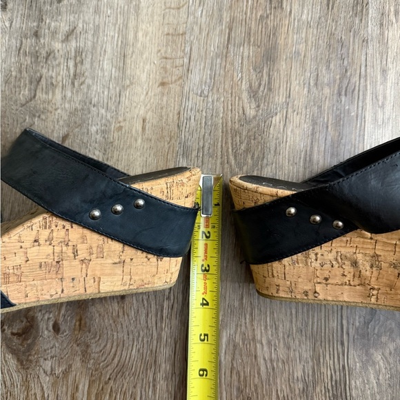 Rampage • Quandrey 2 Strap Wedge Sandals - Picture 6 of 10